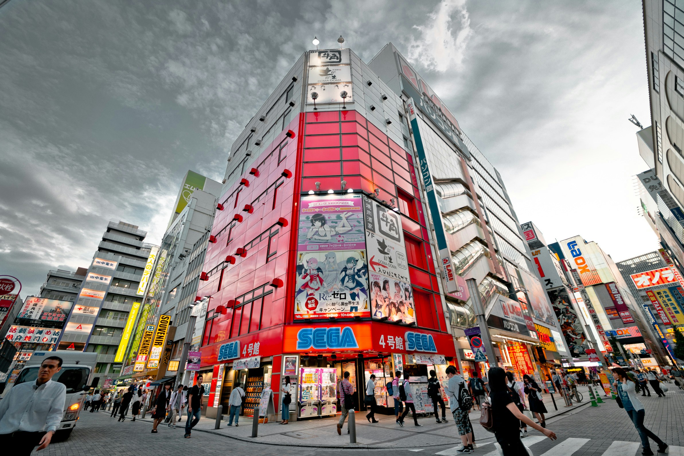 ESTACIÓN CENTRAL, JARDINES DEL PALACIO IMPERIAL, AKIHABARA, ASAKUSA Y ODAIBA.