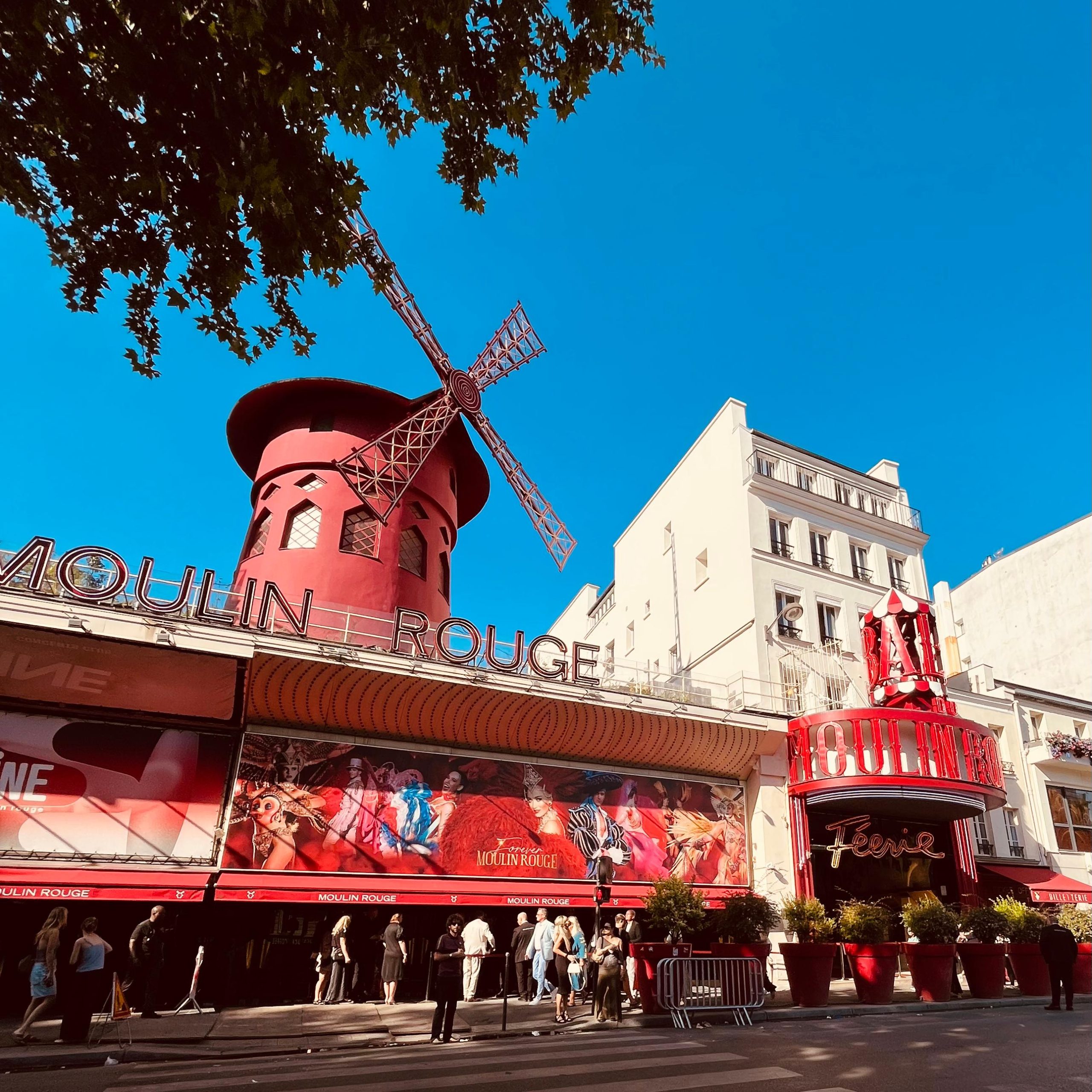 DIA 14 - CITY TOUR Y MONTMARTRE, PARIS.